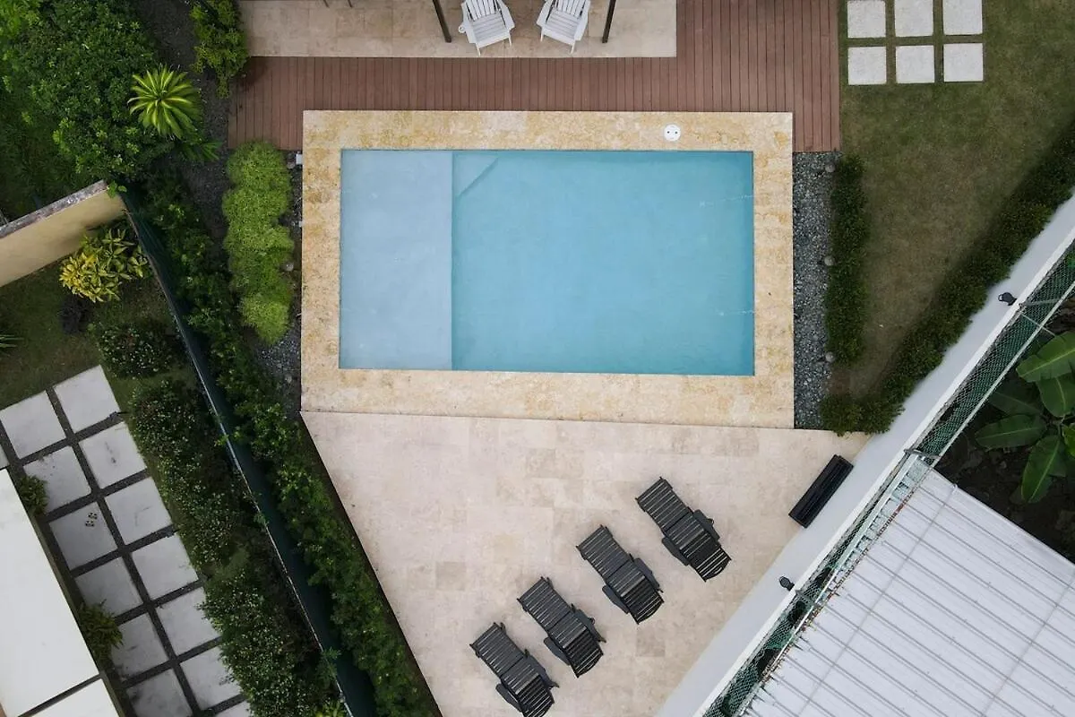 Beautiful Home In San Juan Guaynabo 0*,